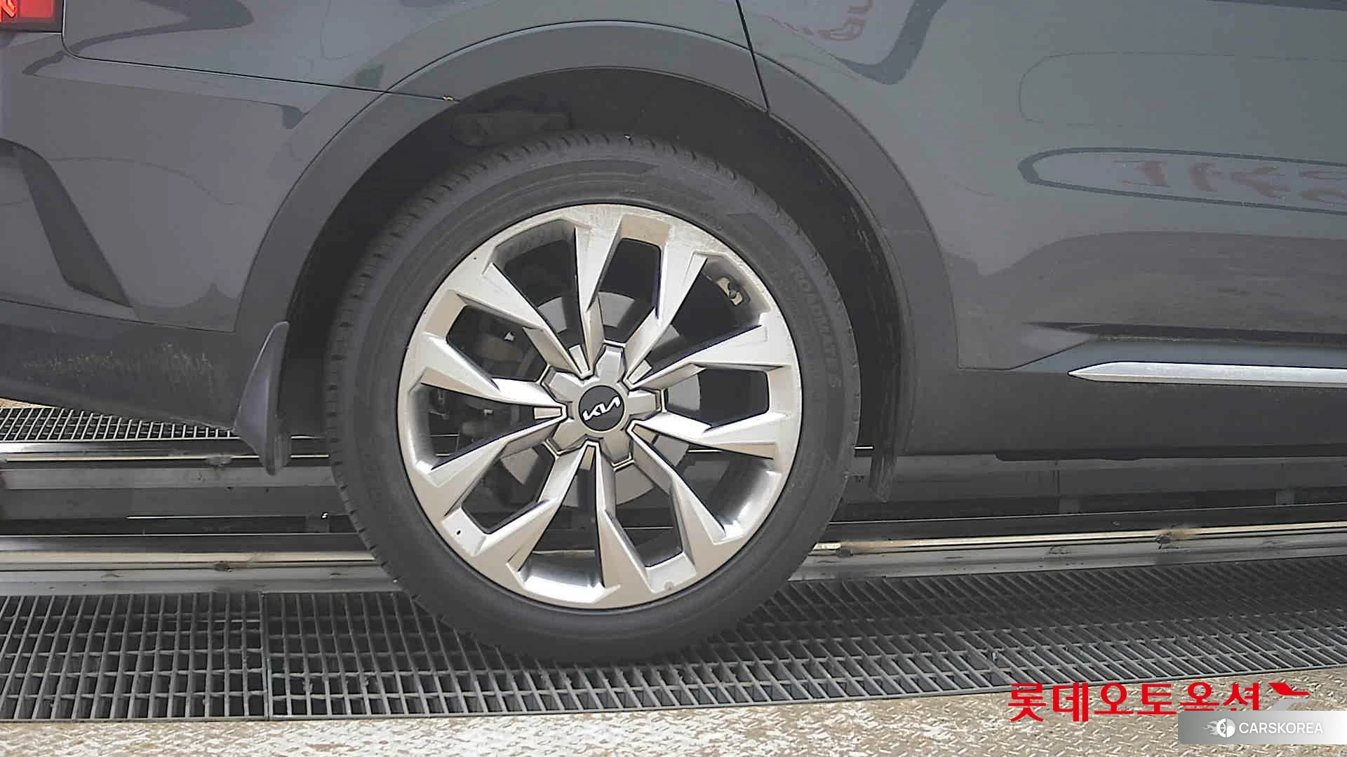 Kia Sorento id 3869410 из Кореи 16