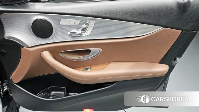 Mercedes-Benz E-Class W213 id 4351333 из Кореи 16