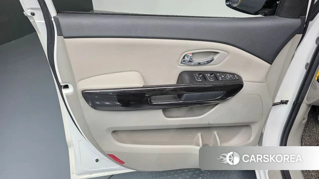 Kia The New Carnival id 4708626 из Кореи 16