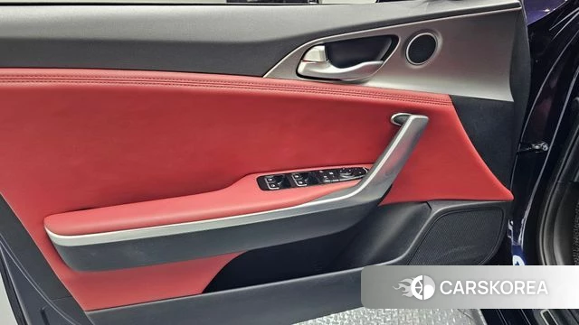 Kia Stinger id 4760025 из Кореи 16