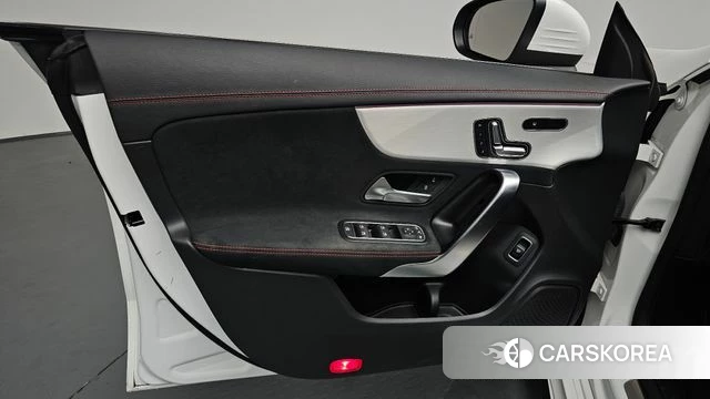 Mercedes-Benz CLA-Class C118 id 4624016 из Кореи 16