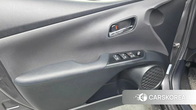 Toyota Prius 4th Generation id 4568801 из Кореи 16
