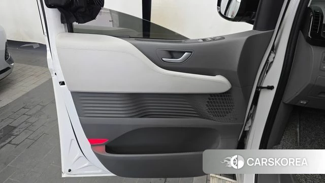 Hyundai Staria id 4580710 из Кореи 16