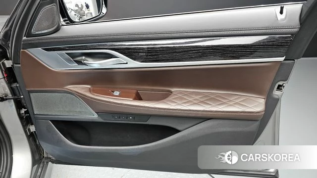BMW 7 Series (G11) id 4594485 из Кореи 16