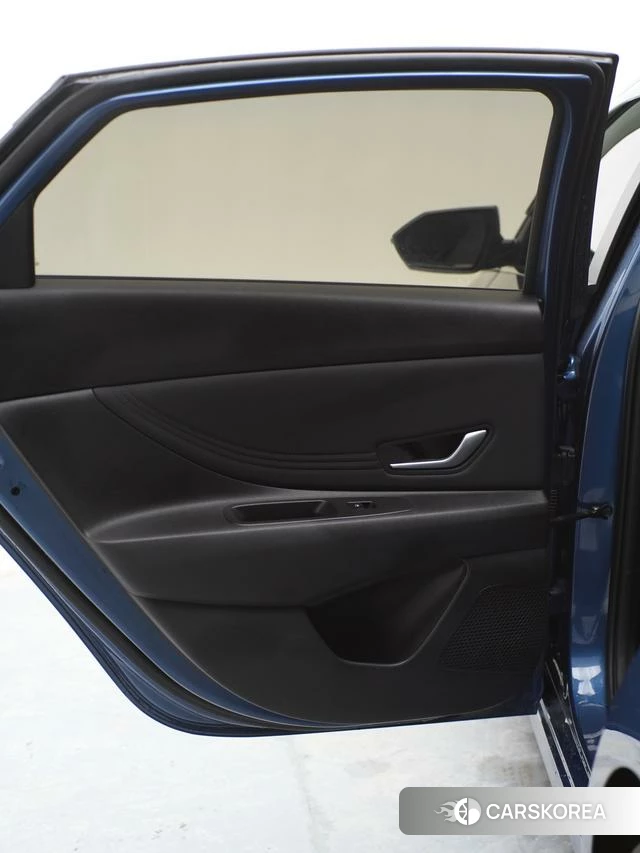 Hyundai Elantra id 4274611 из Китая 16