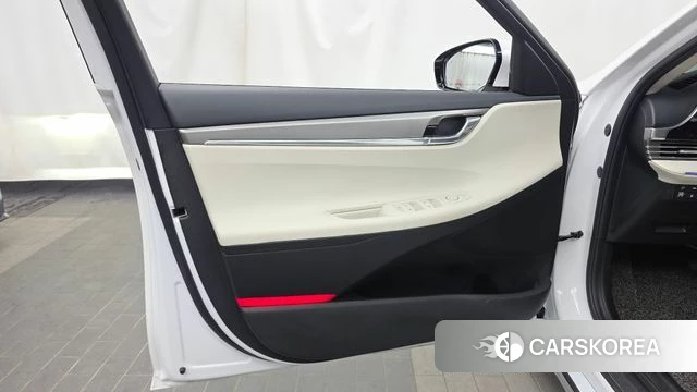 Hyundai The New Grandeur IG id 4618943 из Кореи 16