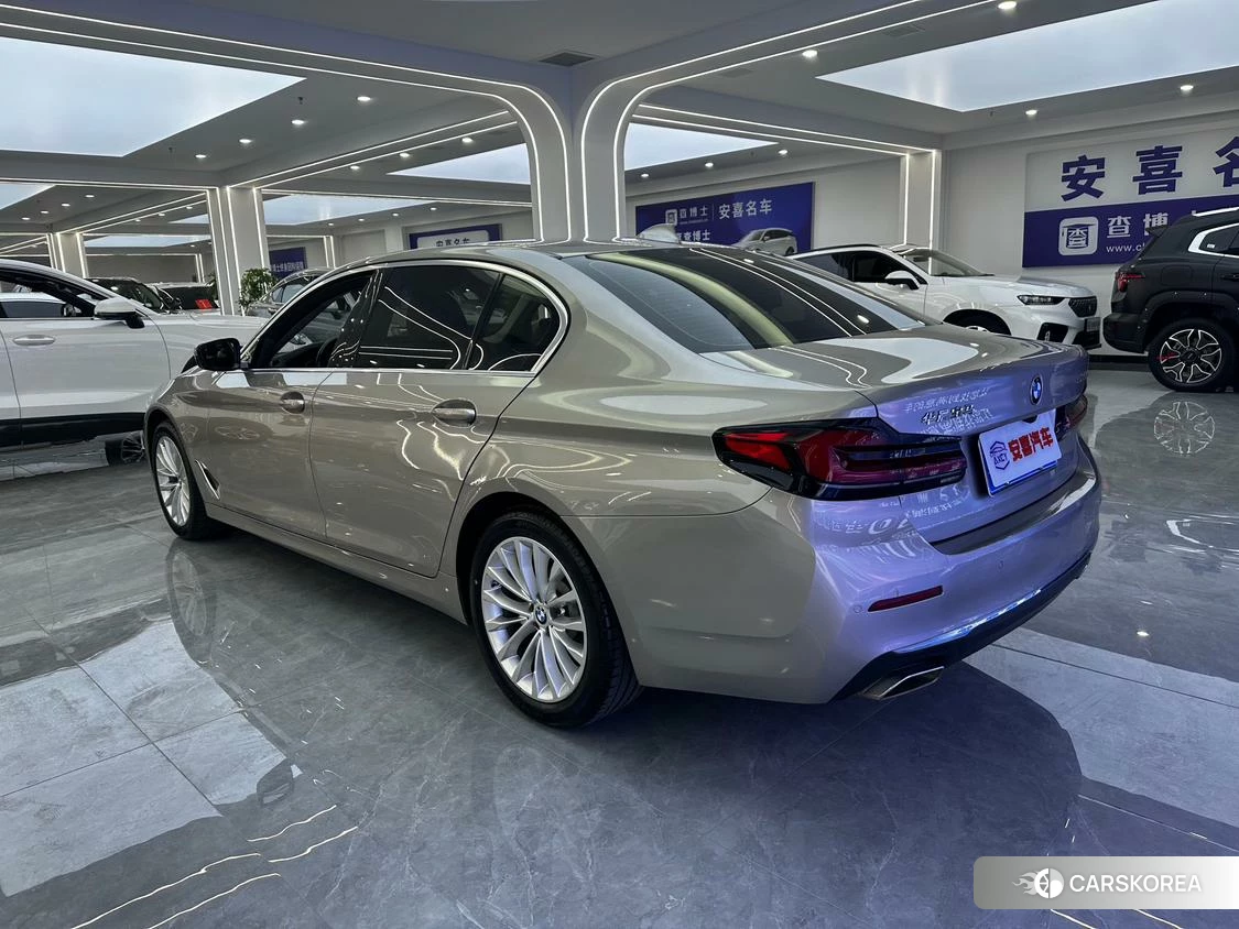 BMW 5 series id 4420295 из Китая 16