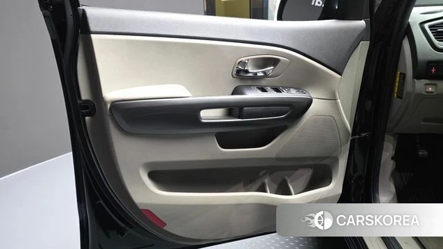Kia The New Carnival id 4693547 из Кореи 16
