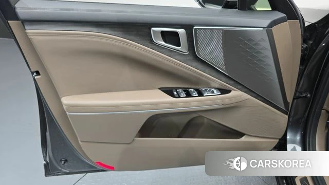 Kia K8 Hybrid id 4688382 из Кореи 16