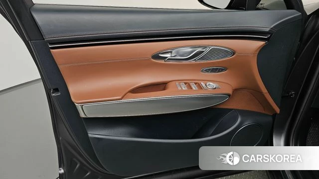 Genesis GV70 id 4396608 из Кореи 16