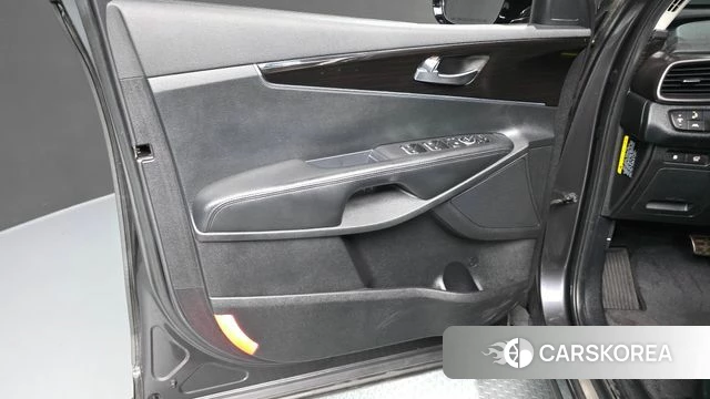 Kia The New Sorento id 4667828 из Кореи 16