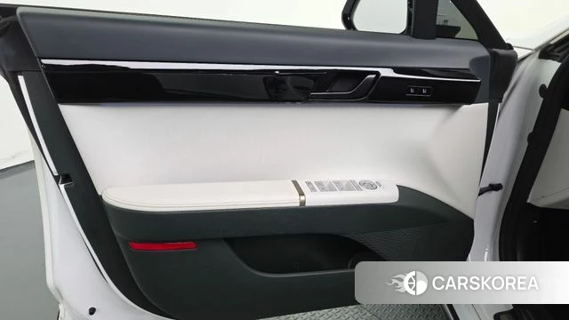 Hyundai Grandeur Hybrid (GN7) id 4879994 из Кореи 16