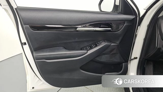 Kia Seltos id 4293342 из Кореи 16