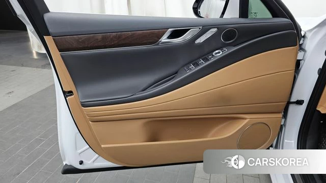 Genesis G80 (RG3) id 4630832 из Кореи 16