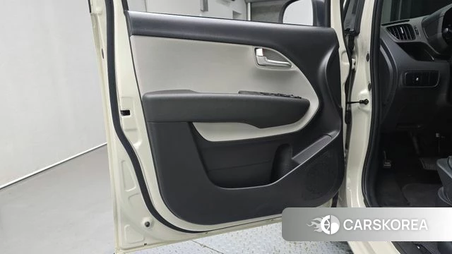 Kia The New Kia Ray id 4744580 из Кореи 16