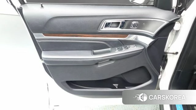 Ford Explorer id 4770423 из Кореи 16