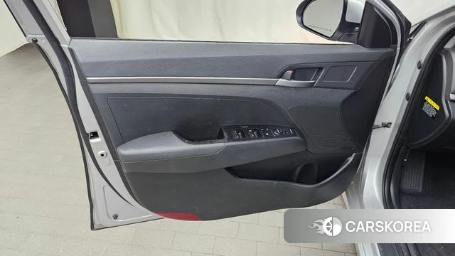 Hyundai Avante AD id 4357091 из Кореи 16