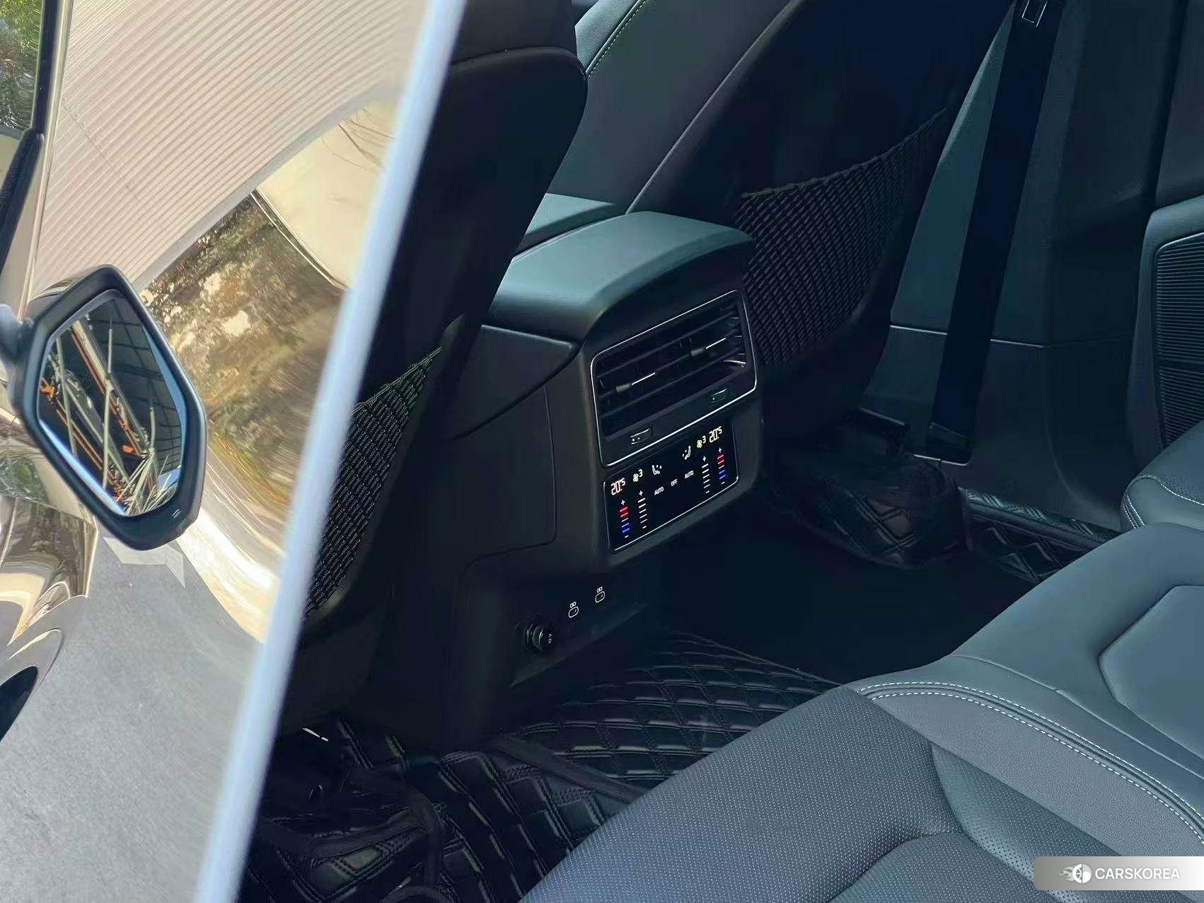 Audi Q8 id 4454174 из Китая 16