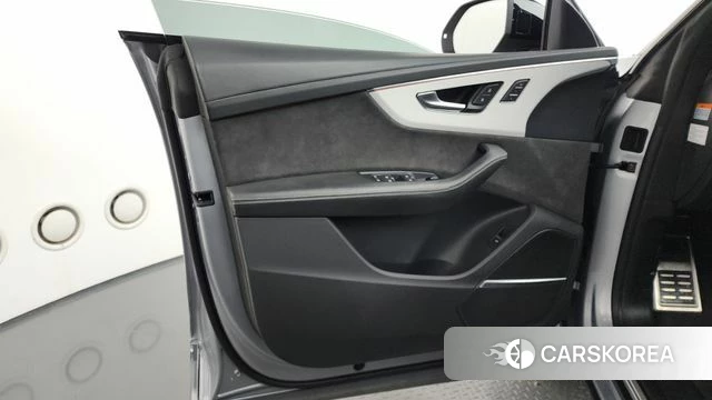 Audi Q8 (4M) id 4609225 из Кореи 16