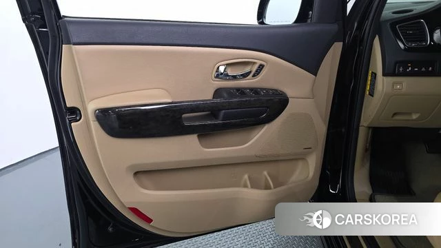 Kia The New Carnival id 4371662 из Кореи 16