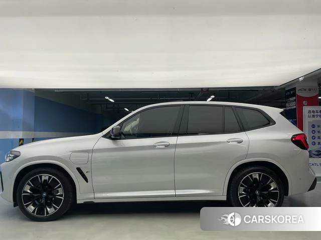 BMW iX3 id 4301767 из Китая 16