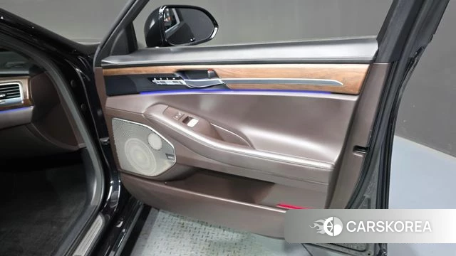 Genesis G90 id 4519980 из Кореи 16