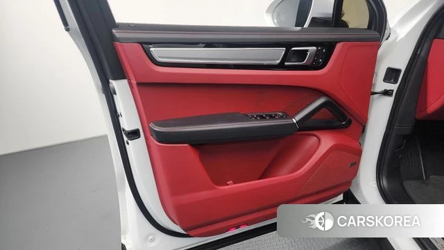 Porsche Cayenne (PO536) id 4194947 из Кореи 16