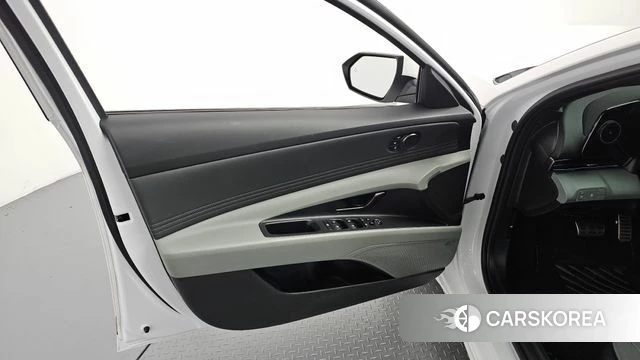 Hyundai The New Avante (CN7) id 4602850 из Кореи 16