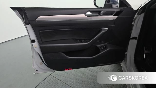 Volkswagen Arteon id 4609830 из Кореи 16