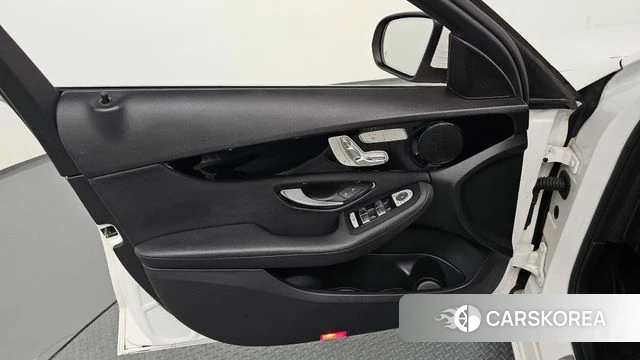 Mercedes-Benz C-Class W205 id 4865135 из Кореи 16