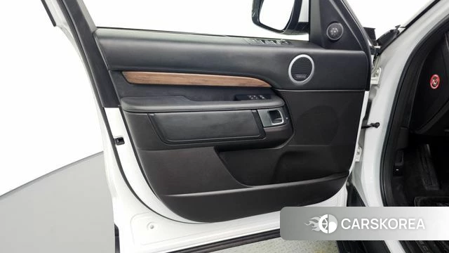 Land Rover Discovery 5 id 4677846 из Кореи 16