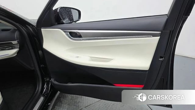 Hyundai The New Grandeur IG id 4603782 из Кореи 16