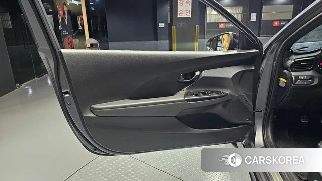 Hyundai Veloster (JS) id 4310900 из Кореи 16