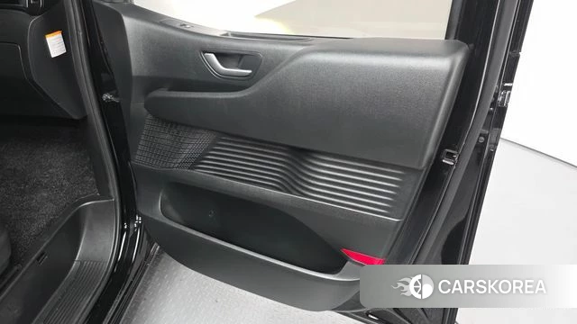 Hyundai Staria id 4540249 из Кореи 16