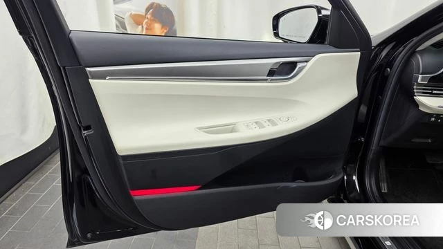 Hyundai The New Grandeur IG id 4618667 из Кореи 16