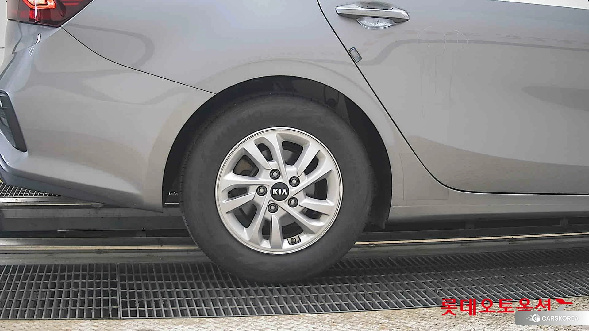 Kia K3 id 4289553 из Кореи 16