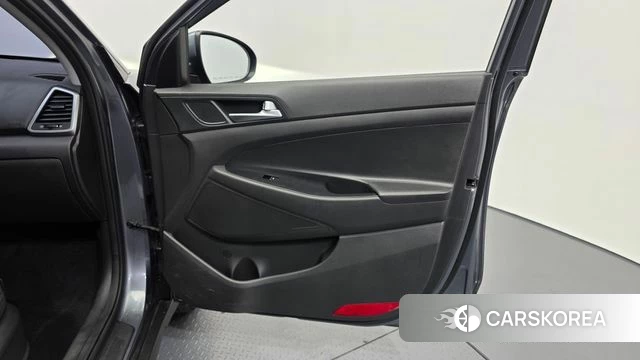 Hyundai All New Tucson id 4233220 из Кореи 16