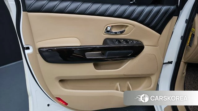 Kia The New Carnival id 4339560 из Кореи 16