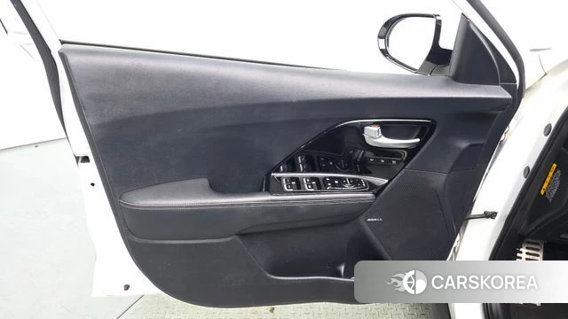 Kia Niro EV id 4363074 из Кореи 16