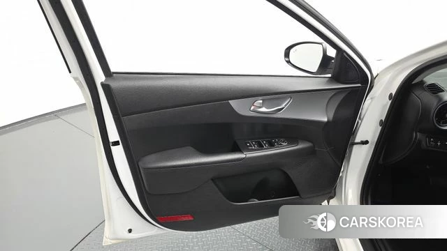 Kia The New K3 2nd generation id 4250025 из Кореи 16