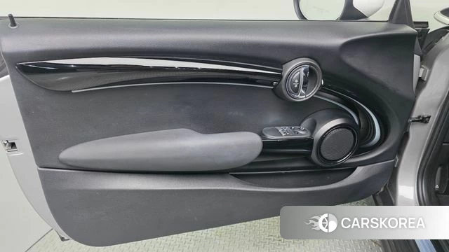 Mini Cooper id 4630602 из Кореи 16