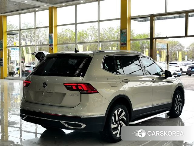 Volkswagen Tiguan L id 4258778 из Китая 16