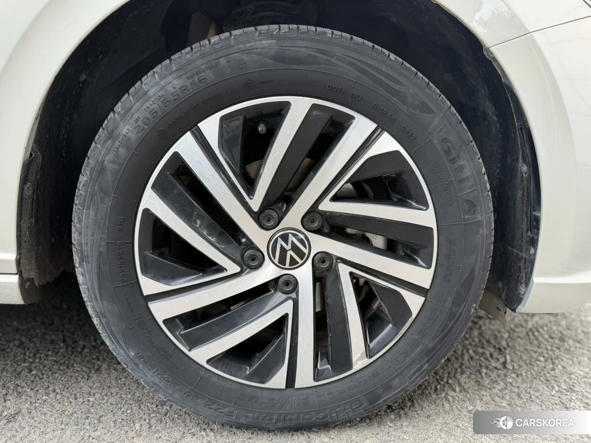 Volkswagen Lavida id 4468057 из Китая 16