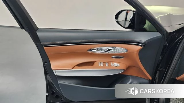 Genesis GV70 id 4641399 из Кореи 16