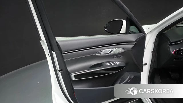Genesis GV70 id 4726119 из Кореи 16