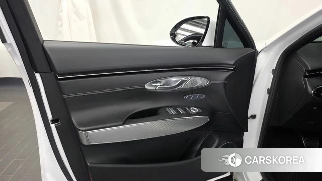 Genesis GV70 id 4793513 из Кореи 16