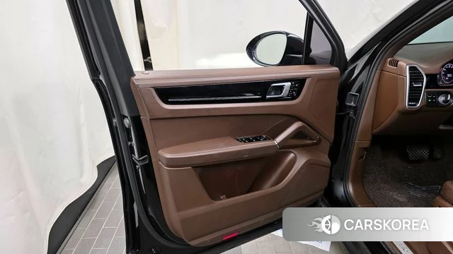 Porsche Cayenne (PO536) id 4339447 из Кореи 16