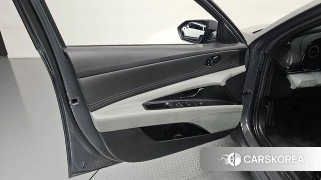 Hyundai The New Avante (CN7) id 4847752 из Кореи 16