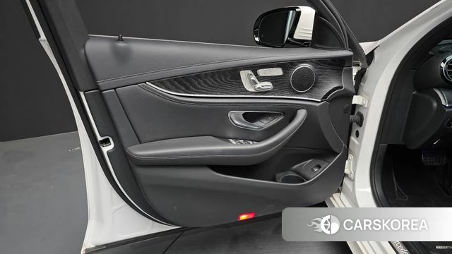 Mercedes-Benz E-Class W213 id 4429543 из Кореи 16