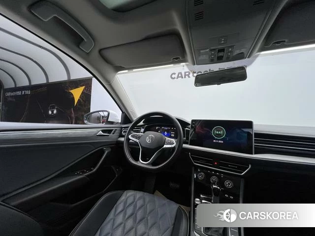Volkswagen Sagitar id 4314541 из Китая 16